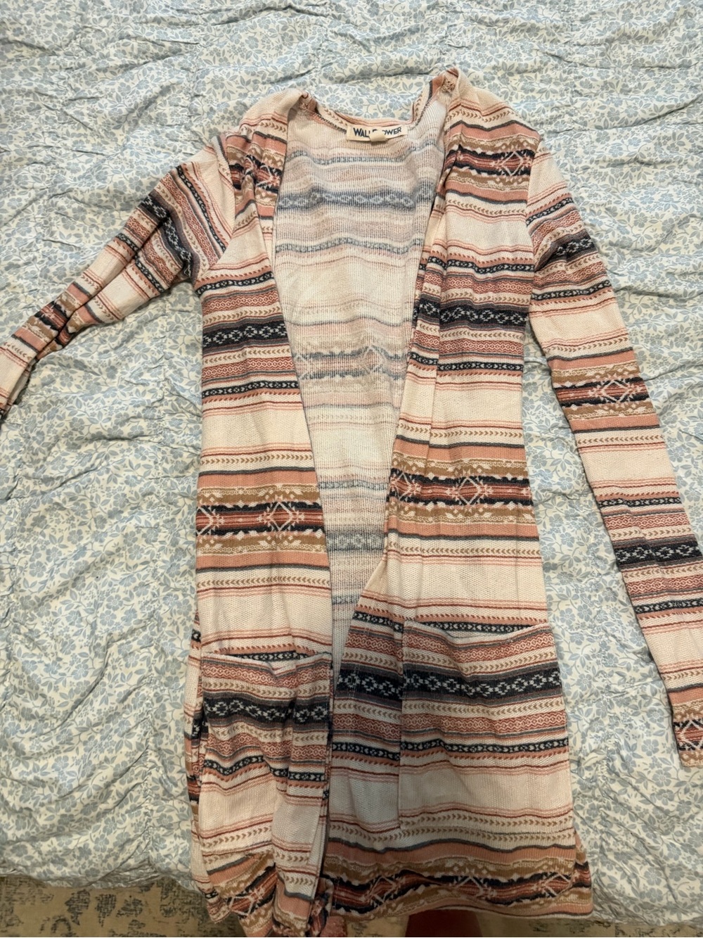 Wallflower Women's Open-Front Striped Cardigan - Pink Multi